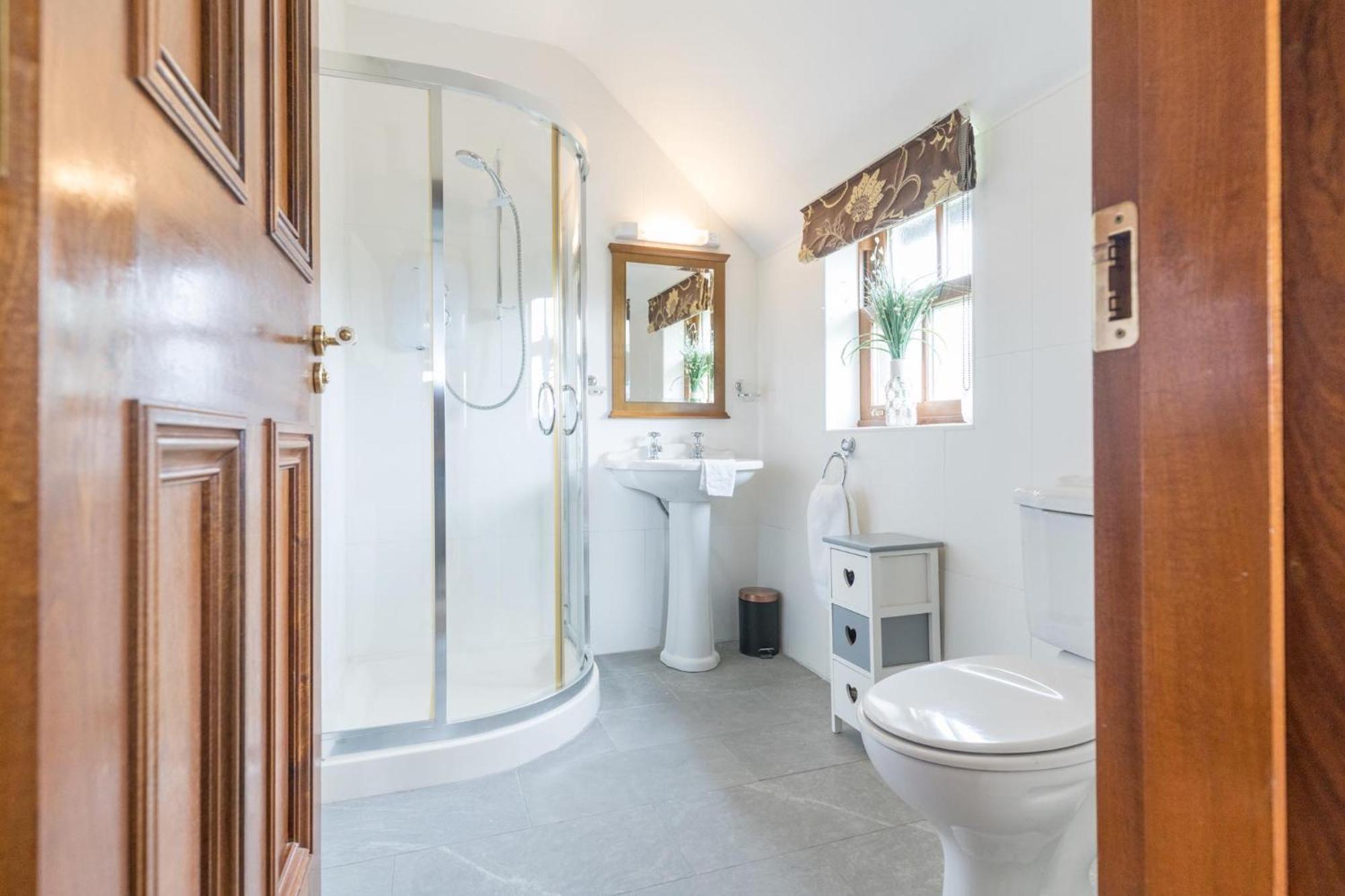 Glenvela Guest House Castlerea Bagian luar foto